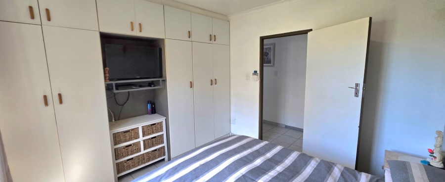 4 Bedroom Property for Sale in Kleinbaai Western Cape